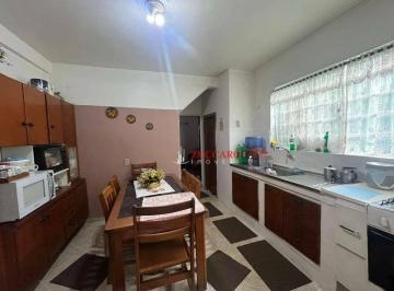 f30b97f7ecbb11a75dd90bbbc503bd8d947f15a8 · Sobrado à venda, 100 m² por R$ 330.000,00 - Vila Milton - Guarulhos/SP