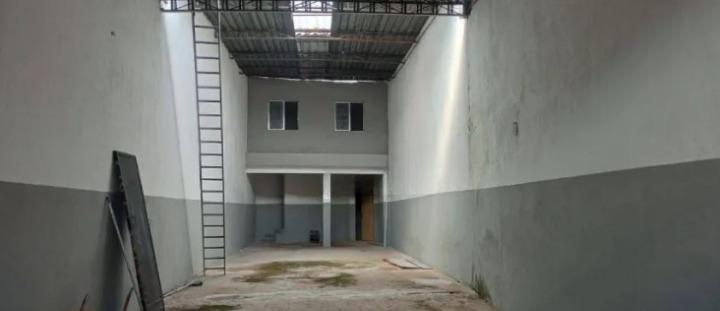 Foto do imóvel - Galpão comercial no, Jardim São José, com 144m², Pé direito 4, 30m, Piso Frio, vão livre, Com.