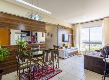 Apartamento de 3 quartos, Gama · Andar alto, varanda, vista livre, ventilado, nascente, com armários planejados em todos os cômodos.