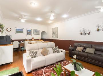 img0 · Casa para venda em Vila Vitório Mazzei com 2 quartos, sendo 2 suítes , 149m²