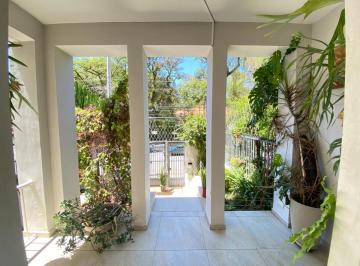 img0 · Casa para venda em Liberdade com 3 quartos, sendo 1 suíte , 256m²