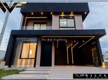 Casa · 198m² · 3 Quartos · 1 Vaga · Lindo Sobrado Semi-Mobiliado à Venda no Umbará – C