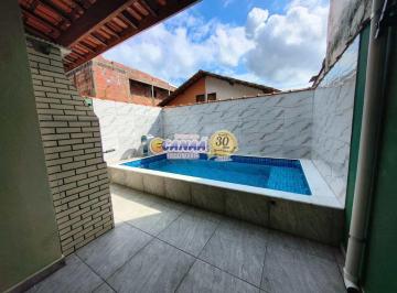 Casa de 2 quartos, Itanhaém · Casa à venda em Itanhaém Conforto e lazer para sua família!