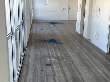 Comercial · 80m² · 2 Vagas · Sala comercial na Avenida Marquês de São Vicente, N. 576 - Cj.1106. e Cj.1107 • 80 m²