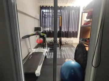 Casa · 2000m² · 3 Quartos · 2 Vagas · Sobrado em Conjunto Habitacional Trevo
