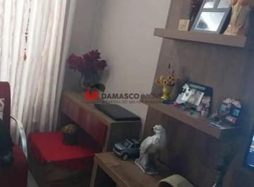 Casa · 174m² · 3 Quartos · 2 Vagas · Sobrado em Santa Terezinha