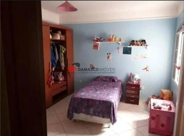 Casa · 326m² · 3 Quartos · 2 Vagas · Sobrado em Jardim Lavinia