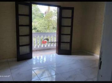 Casa · 1660m² · 3 Quartos · 4 Vagas · Casa em Finco