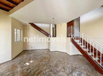 Casa · 177m² · 4 Quartos · 2 Vagas · Casa com amplo terreno e vista definitiva – Vila Madeira | Nova Lima