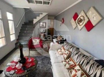 Casa · 221m² · 4 Quartos · 4 Vagas · Casa em Condomínio em Vila Prudente