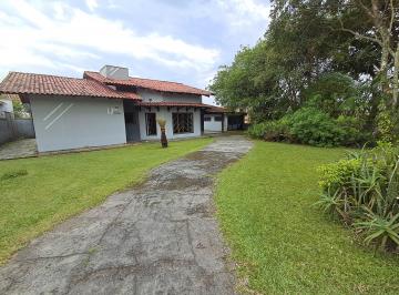 Casa de 3 quartos, Barra Velha · Casa a 160 metros da Praia em Barra Velha - SC.
