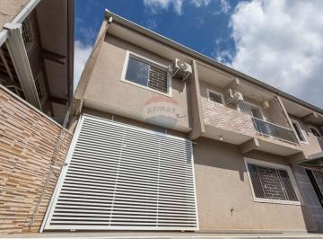 Casa · 124m² · 3 Quartos · 1 Vaga · Sobrado à venda no Fazendinha Semimobiliado
