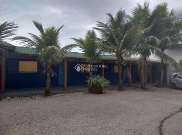 Casa · 180m² · 4 Quartos · Terreno com 2 casas e pátio individual no Campeche