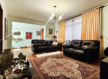 Casa · 187m² · 3 Quartos · 4 Vagas · Sobrado com Espaço, Conforto e localização  Privilegiada no Alto da Boa Vista.,