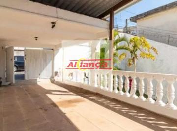 Casa · 250m² · 3 Quartos · 2 Vagas · Casa à venda com 250m², 3 quartos 2 vagas e Quintal grande