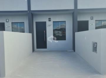 Casa · 38m² · 1 Quarto · 1 Vaga · Casa geminada no bairro Distrito Industrial com 1 dormitório