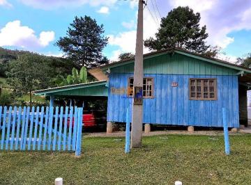 z7s01cm2otk4zwvjnzc2yzfl_md · Casa próximo ao centro Angelina, 2 quartos, quintal e horta