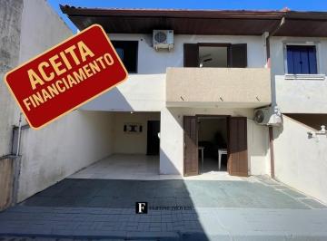 Casa · 85m² · 3 Quartos · 1 Vaga · Sobrado a Venda Faixa Mar em Matinhos