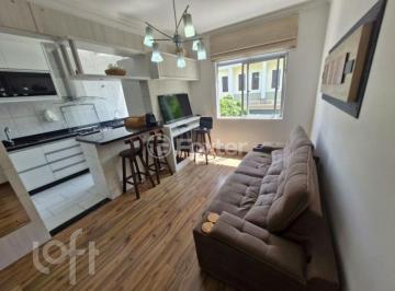 8e83c7ae · Apartamento, 3 dormitórios, 64.29 m², em Centro