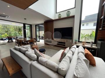 Casa · 360m² · 5 Quartos · 4 Vagas · Casa com 5 quartos à venda em Riviera - SP