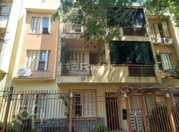 c2fbf3df · Apartamento, 2 dormitórios, 68 m², em Petrópolis