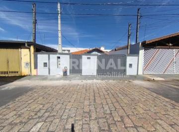Casa · 130m² · 3 Quartos · 1 Vaga · casa de três dormitórios.