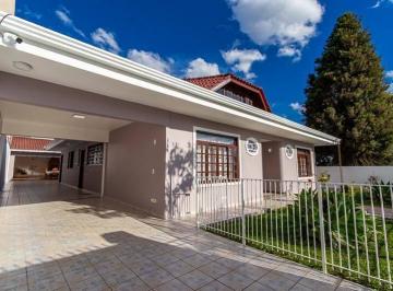 Casa · 200m² · 3 Quartos · 6 Vagas · AMPLA CASA TÉRREA EM RUA SEM SAÍDA COM VISTA DO ALTO DA CIDADE.