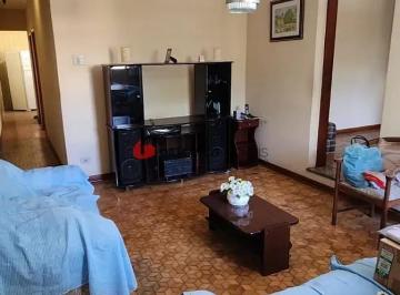 Casa · 164m² · 3 Quartos · 3 Vagas · Casa em Olímpico