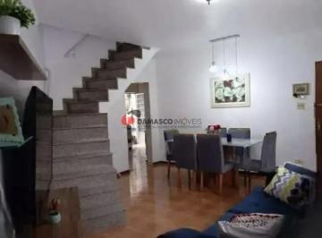 Casa · 116m² · 3 Quartos · 1 Vaga · Sobrado em Santa Maria