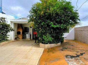Casa · 114m² · 3 Quartos · 5 Vagas · Casa em Vila Palmares
