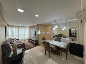 Apartamento · 97m² · 4 Quartos · 2 Vagas · Apartamento com 4 quarto sendo1 suíte disponível para locação no bairro Santa Mônica em Uberlândia-M
