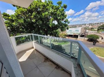 NULL · Apartamento com 3 quartos sendo 1 suíte disponível para locação no bairro Chácaras Tubalina E Quarte
