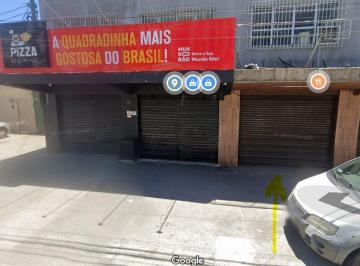Comercial , Cabo Frio · Ponto Comercial Loja c/ Jirau e Vaga no Parque Riviera à Venda
