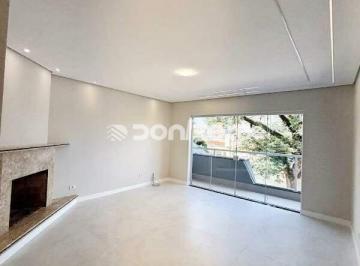 Casa · 263m² · 3 Quartos · 6 Vagas · Sobrado Residencial de 3 suítes com 263 m² úteis e 6 vagas em Jardim do Mar, SBC