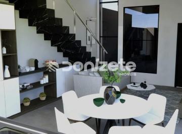 Casa · 135m² · 2 Quartos · 2 Vagas · Casa à venda em Vila Helena (Santo André) - 135 m², 2 quartos, 1 suíte, 2 vagas.