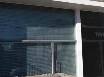 Comercial · 201m² · 4 Vagas · Imoveis - em Panazzolo