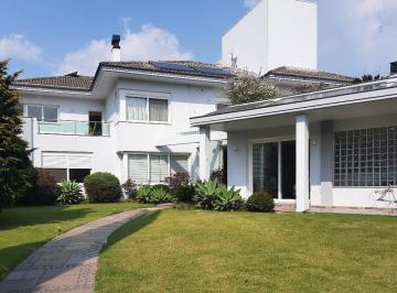 Casa · 552m² · 4 Quartos · 4 Vagas · 
                                Casa à venda no bairro Interlagos
                            