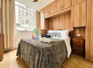 Apartamento · 30m² · 1 Quarto · Kitnet/Conjugado : / Residencial / Centro