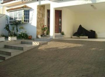 Casa · 3 Quartos · 4 Vagas · Imperdível: Casa Comercial de Luxo na Vila Suíça, Indaiatuba-SP! 3 quartos, 1 suíte, 4 vagas, 271m².
