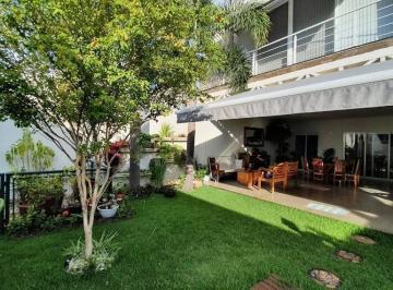 Casa · 3 Quartos · 4 Vagas · Imóvel de alto padrão em condomínio na Vila Suíça, Indaiatuba-SP: 3 quartos, 3 suítes, 2 salas, 4 ba