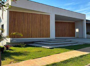 Casa de 5 quartos, Indaiatuba · Residência suspensa. Vista definitiva. Arquitetura que antecipa o futuro.