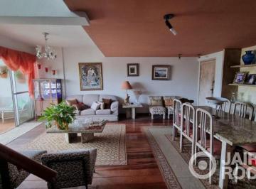 Apartamento de 5 quartos, Recife · Apartamento amplo com 4 quartos e 2 suítes no Edifício Lúcia Pinto – Boa Viagem