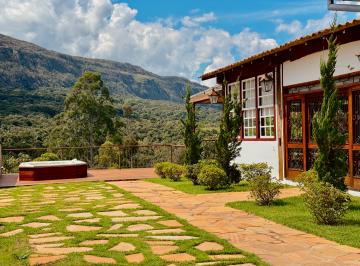 Casa de 6 quartos, Tiradentes · Terreno com 3 casas à venda – possibilidade de aquisição total ou parcial