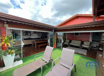 Foto 01 · Chalé com 2 Quartos e 2 banheiros à Venda, 179,85 m² por R$ 650.000 Cód. ch2651
