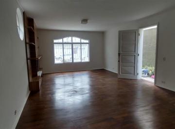 Casa · 195m² · 3 Quartos · 2 Vagas · Casa à venda - na Chácara Santo Antônio