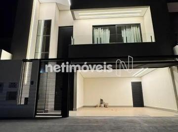 Casa de 4 quartos, Guará · [SS] Casa Nova de Alto Padrão na QE 50 – Guará II | Projeto Moderno e Acabamento Impecável