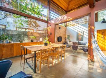 Casa de 2 quartos, Carapicuíba · Casa com 2 dormitórios e amplo quintal, sendo 1 suíte à venda - Granja Viana - Carapicuíba/SP