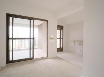 Living · Apartamento 68m² - 2 dormitórios com suíte, 2 banheiros e 1 vaga fixa coberta -
