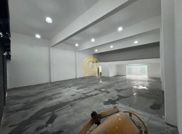 Foto 02 · Galpão Comercial para Locação em Santa Cruz dos Lázaros, Jacareí-SP: 230m², 2 Banheiros. Aproveite e