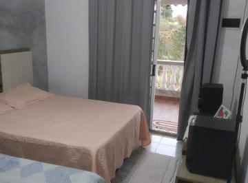 Casa de 3 quartos, Guararema · Oportunidade - Chácara em Guararema 234m² - Estuda Permuta